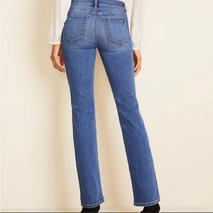 NWT Ann Taylor Slim Boot Cut Denim. Misses size 6